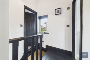 Photo 17- click for photo gallery